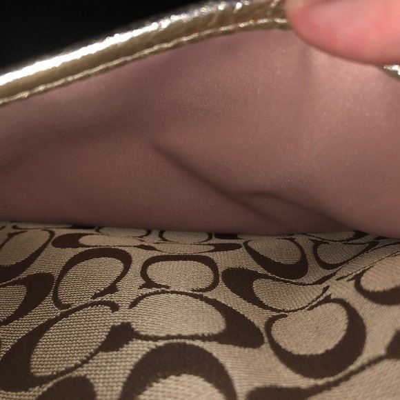 Beautiful and Flirty Authentic Coach Purse! - Picture 5 of 13